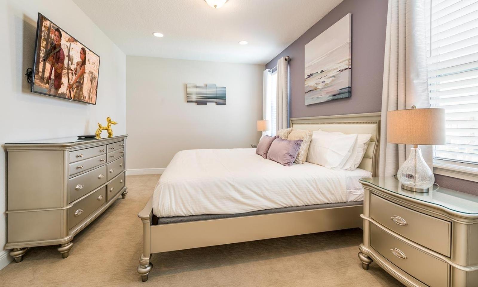 Modern 6 Bdrm Abode With Private Pool And In Encore