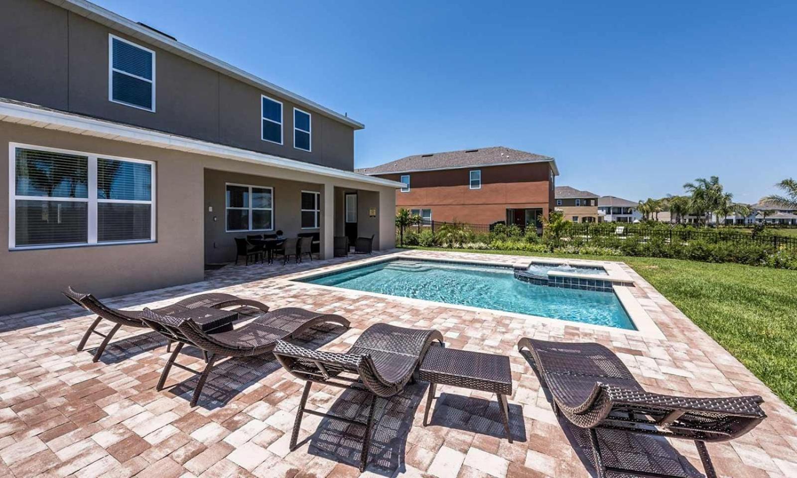 Holiday home Bright Chic 6 Bdrm With Games At Encore *