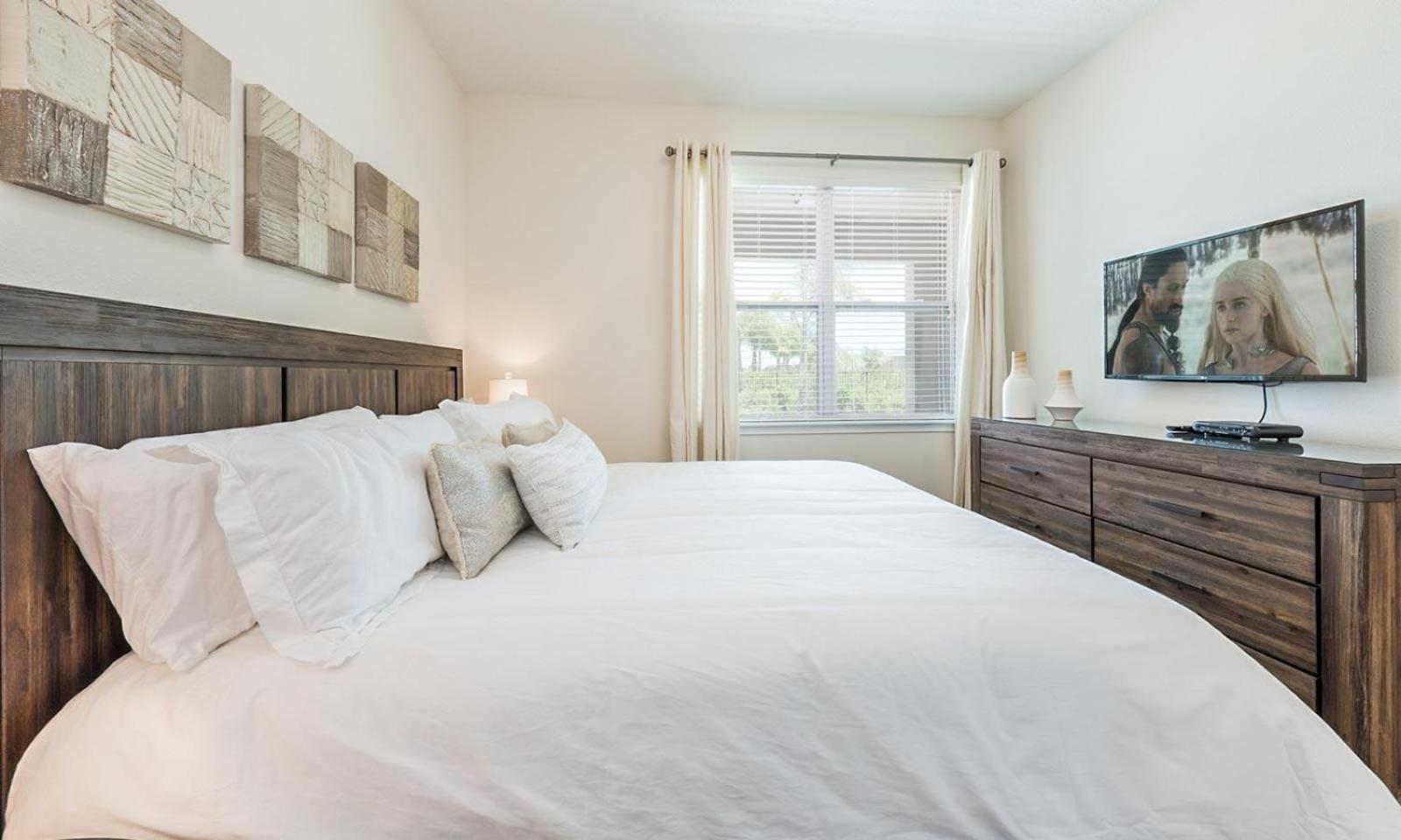 Bright Chic 6 Bdrm With Games At Encore Holiday home