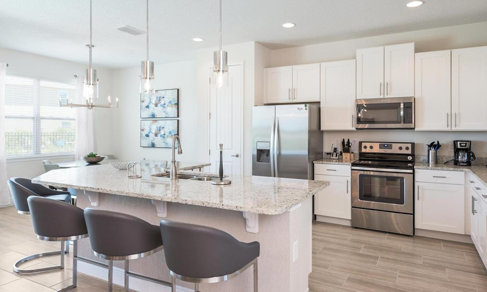 Holiday home Bright Chic 6 Bdrm With Games At Encore *