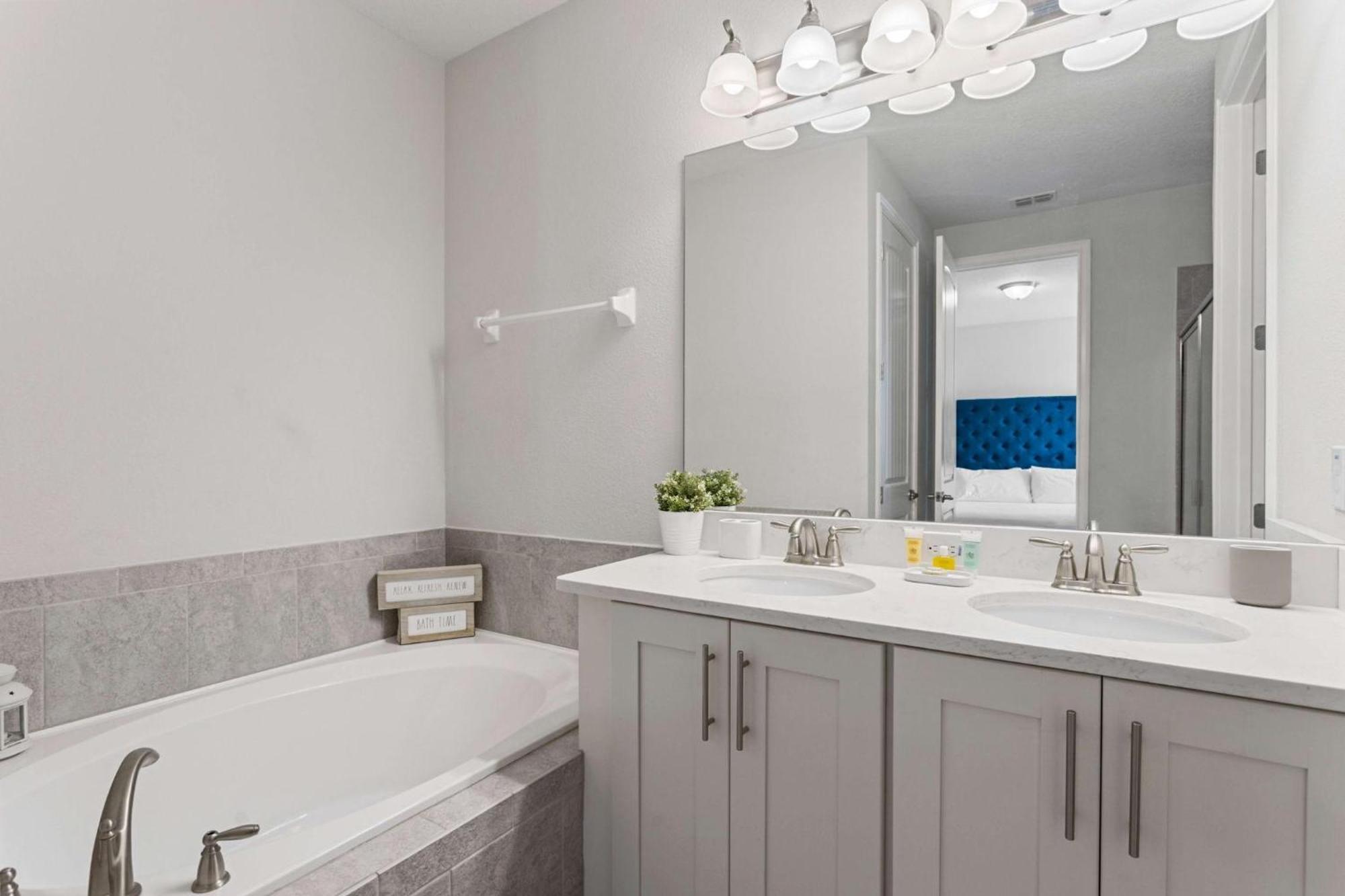 Radiant Classic 10 Bdrm With Games At Encore Orlando