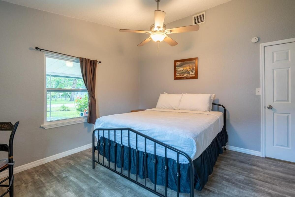 Cozy Renovated Retreat With Tranquil Outdoors * Orlando