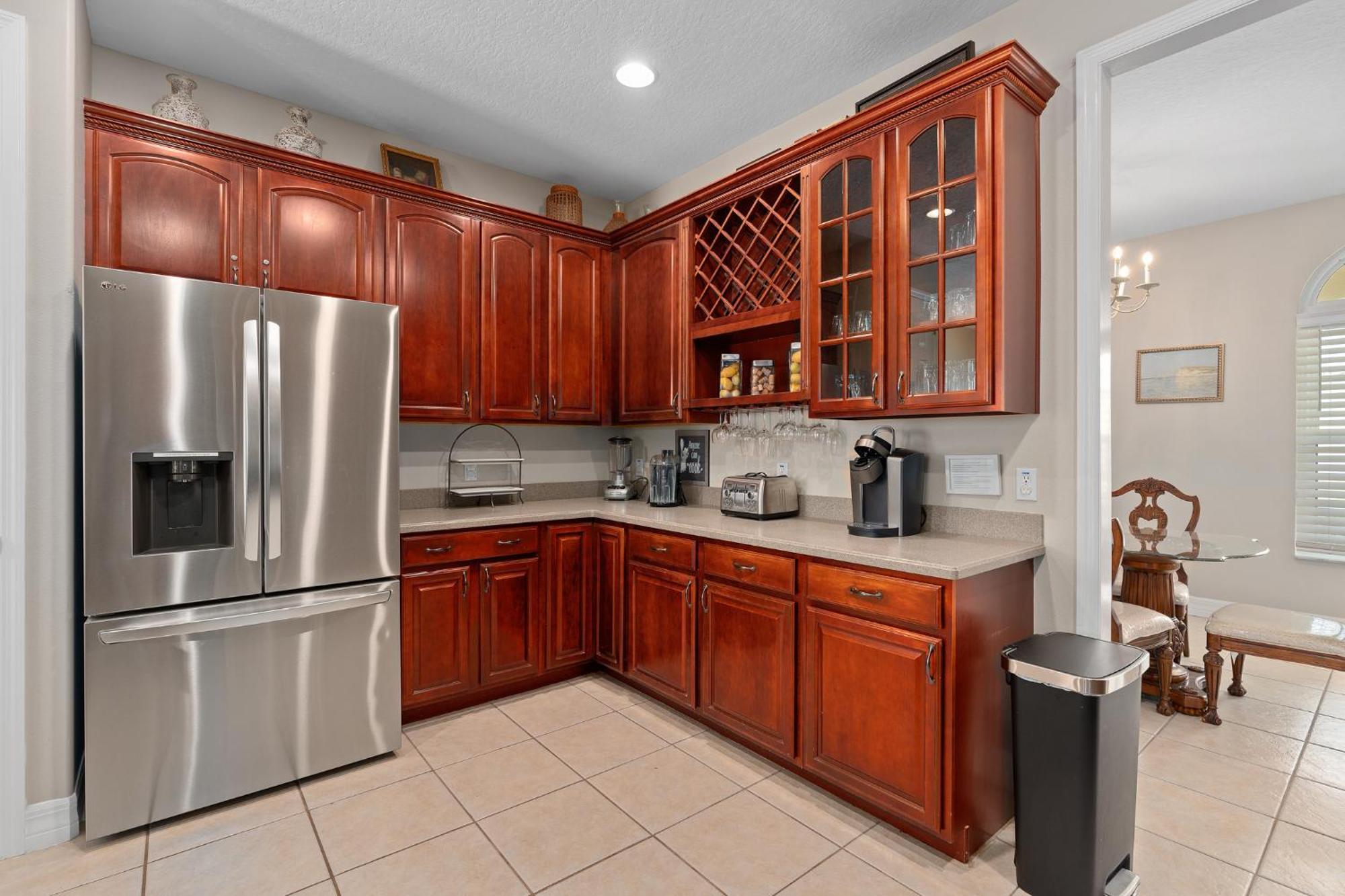 Mickeys Sunrise - Phenomenal 7br Themed Theater Swingset Splashpad Gas Bbq - 2 Miles To Holiday home Orlando