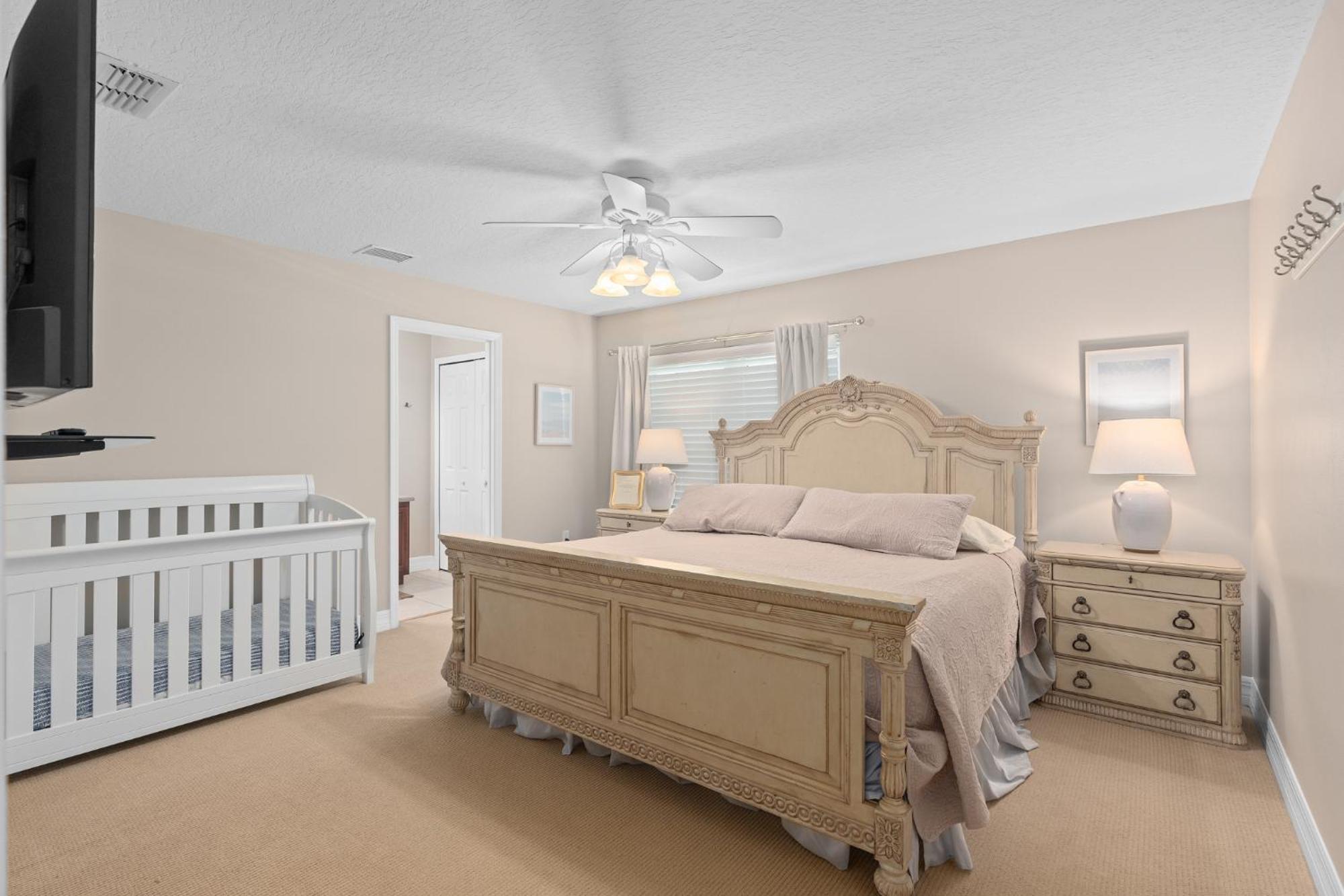 Mickeys Sunrise - Phenomenal 7br Themed Theater Swingset Splashpad Gas Bbq - 2 Miles To Holiday home *