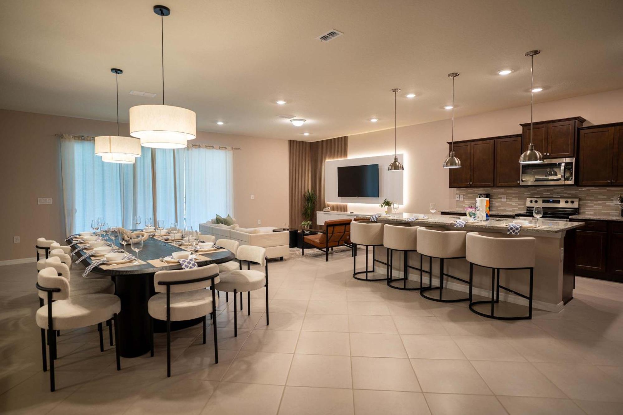 Stunning 10 Bed With Themed Pool Orlando