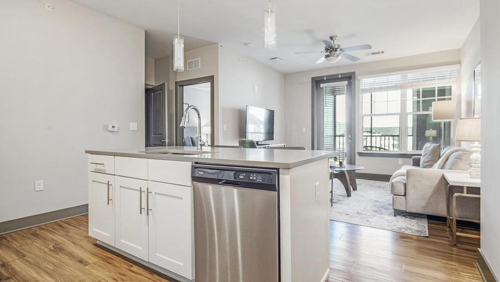 Landing At Vintage Horizon West - 1 Bedroom In Horizon West Apartment *