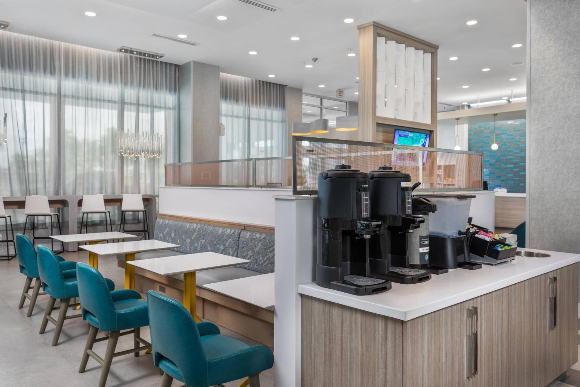 Hotel Towneplace By Marriott Southwest Near Universal