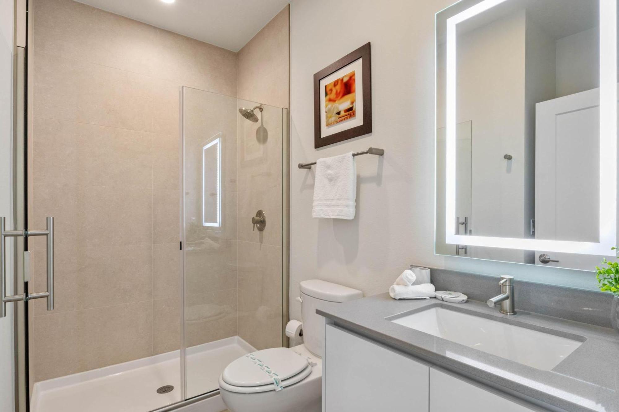 3 Bedrooms Pool Hidden Forest Amenities * Orlando