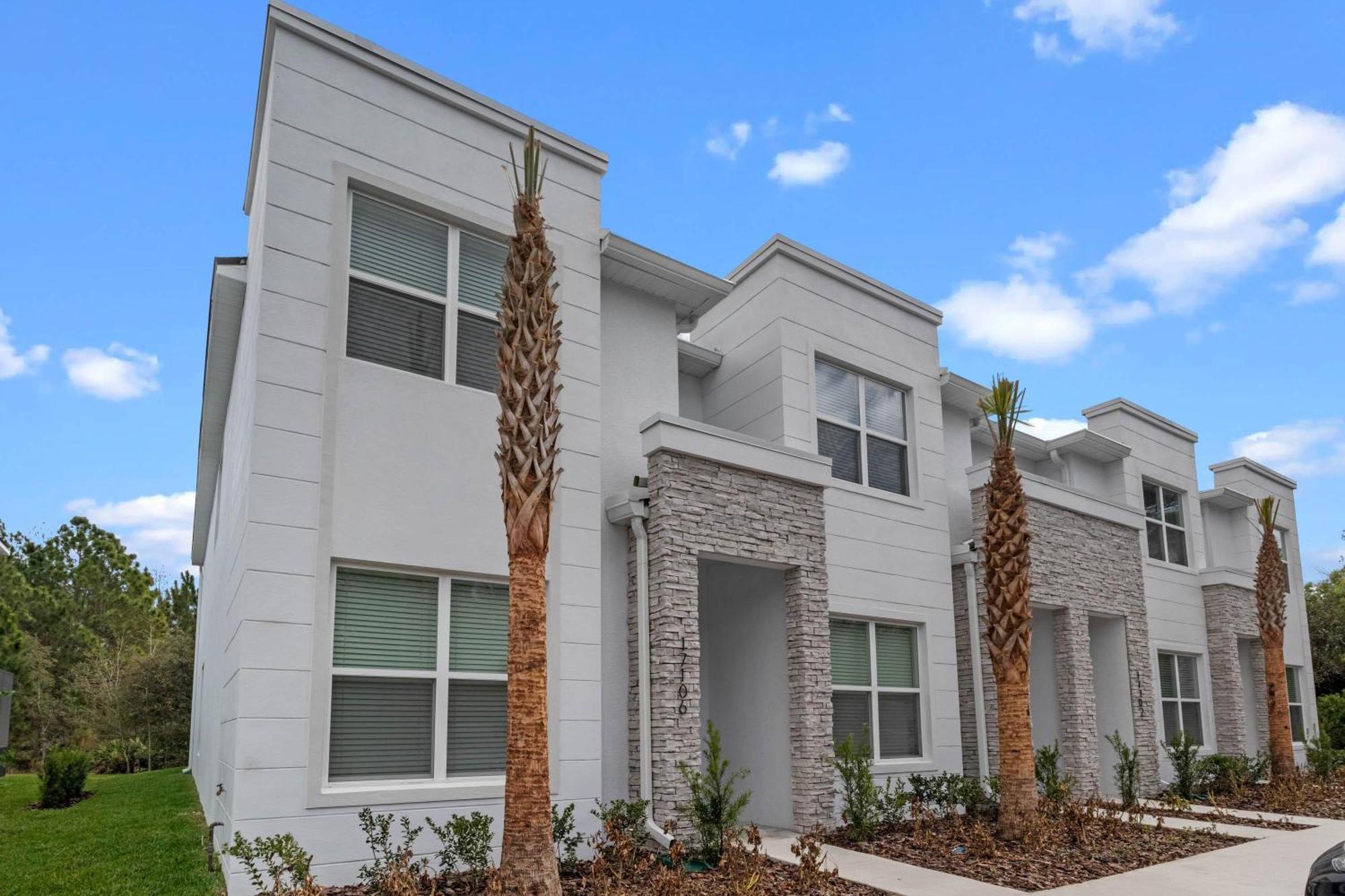 Apartment 3 Bedrooms Pool Hidden Forest Amenities