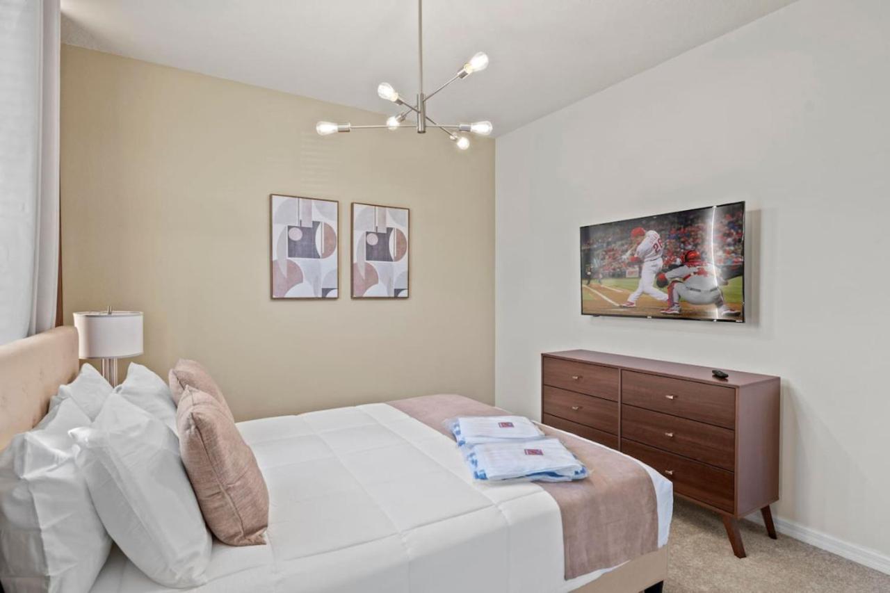 5 Bedroom 5 Bathroom Windsor Cay 1289 Orlando