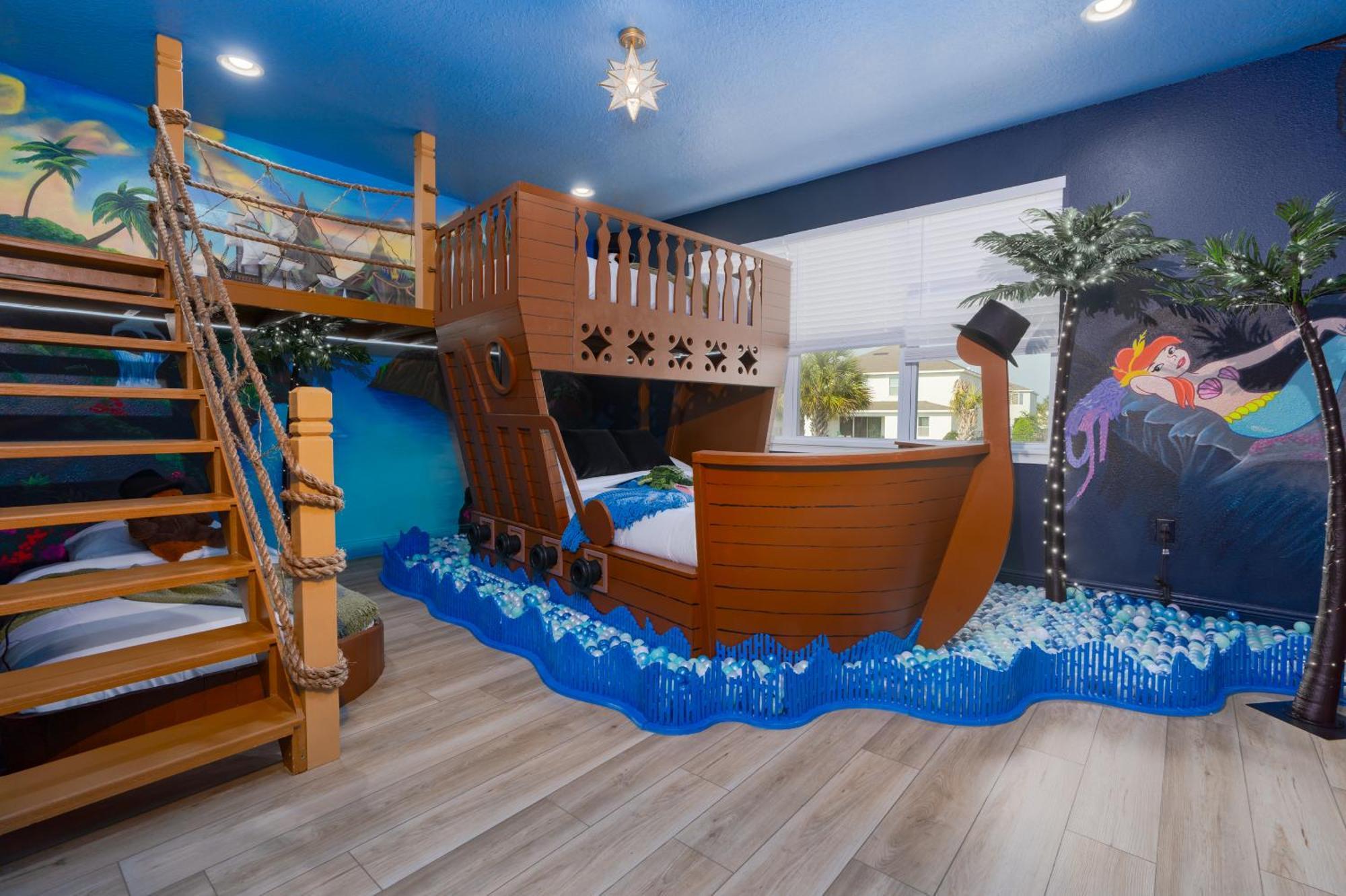 Featured On Tv! Epic Game Room, Theater, Private Pool & Hot Tub Holiday home Orlando