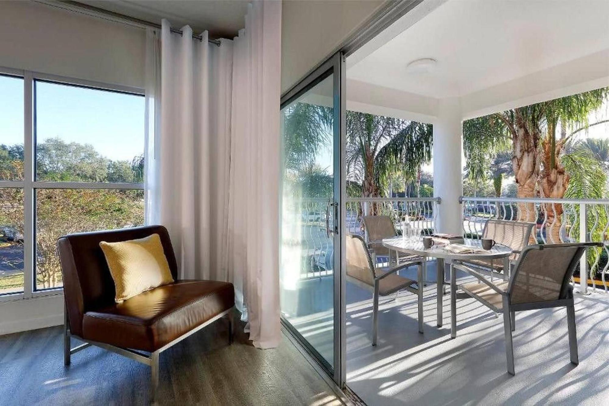 2br At Melia Celebration 528 Apartment *