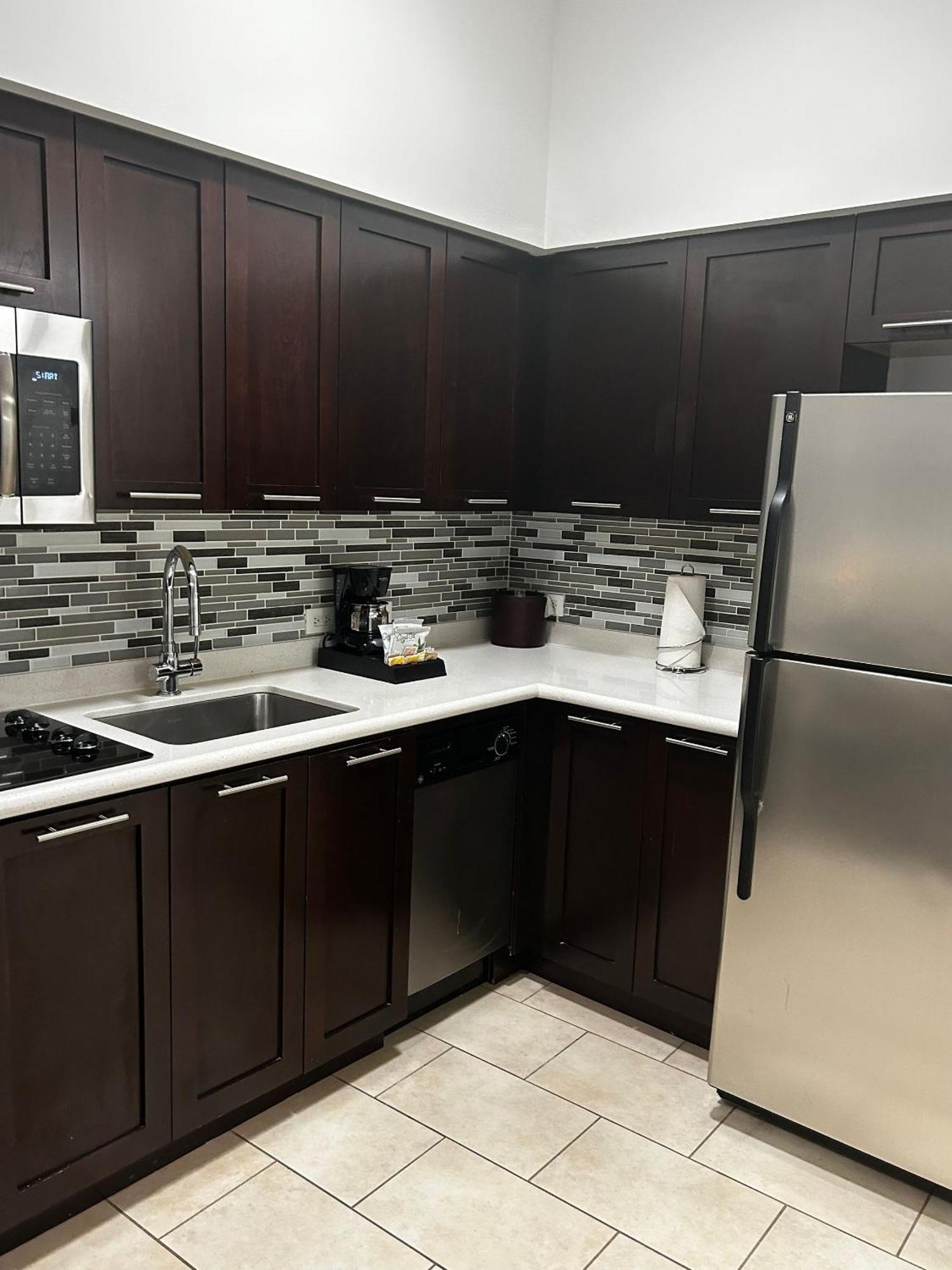 Apartment 2br At Melia Celebration 528
