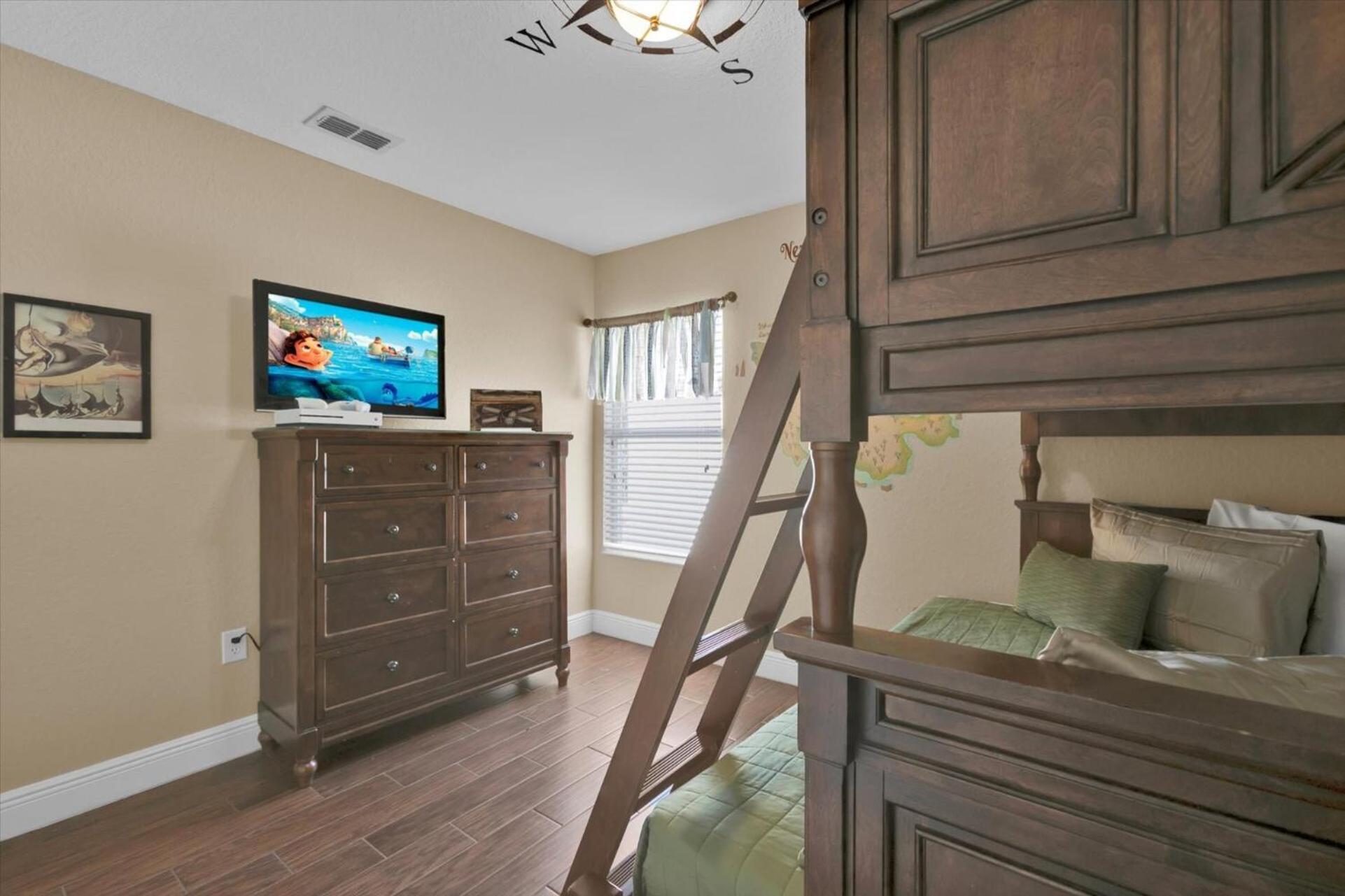 6472 - Family Getaway Holiday home *