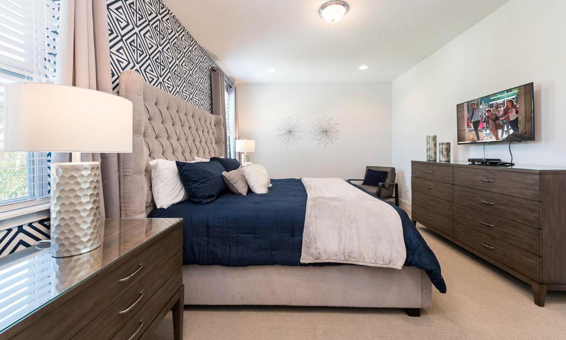Luxury Private With Large Pool On Encore At Reunion 4433 Villa *