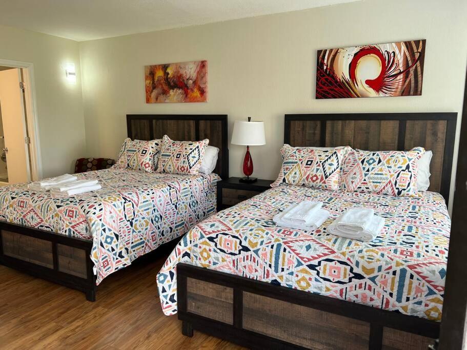 15 - Amazing Vulcano Bay - Universal View *