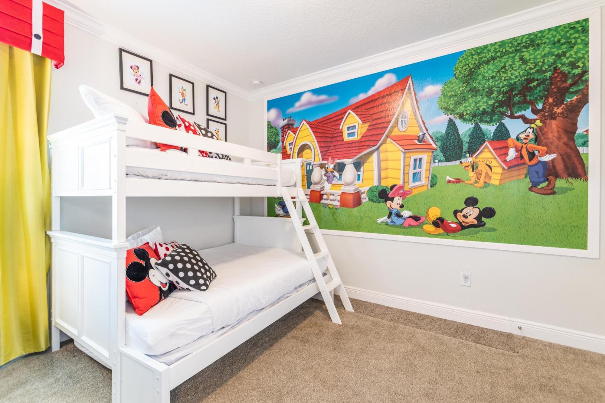 Brilliant Home: Disney-adjacent With Private Pool And Game