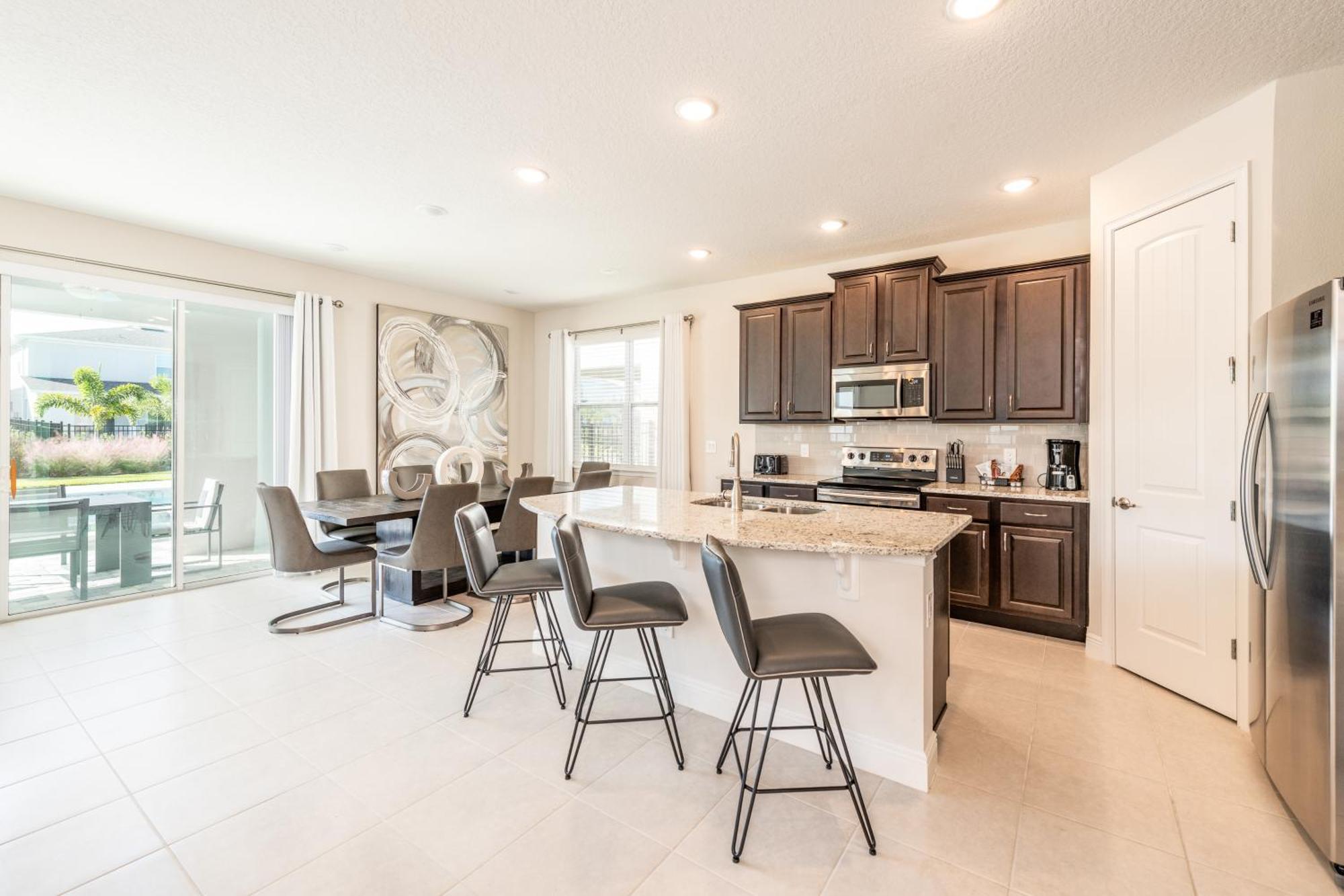 Beautiful By Rentyl Near With Game - 365s Holiday home *