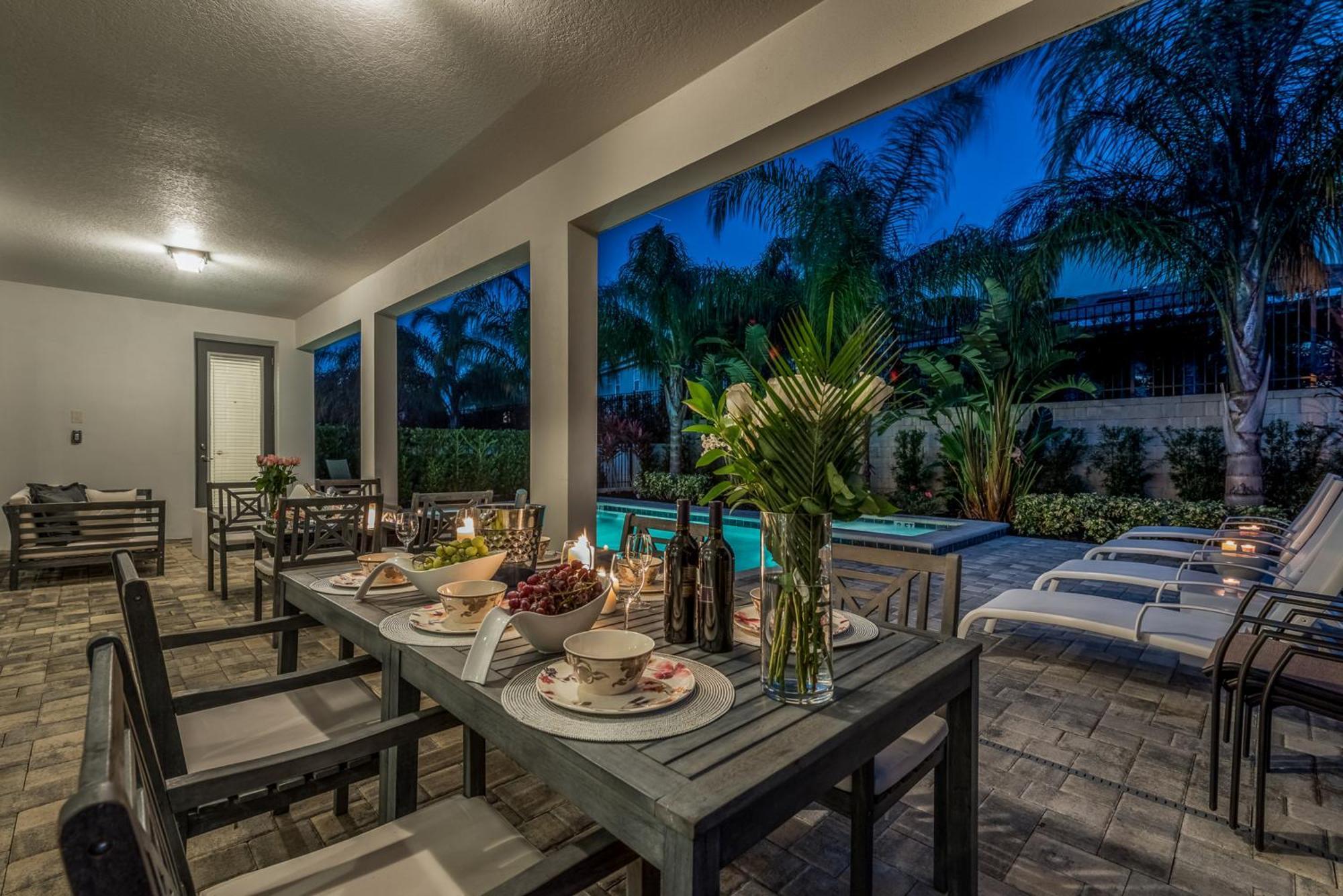 Amazing With Game And Private Pool Near By Rentyl - 7649w