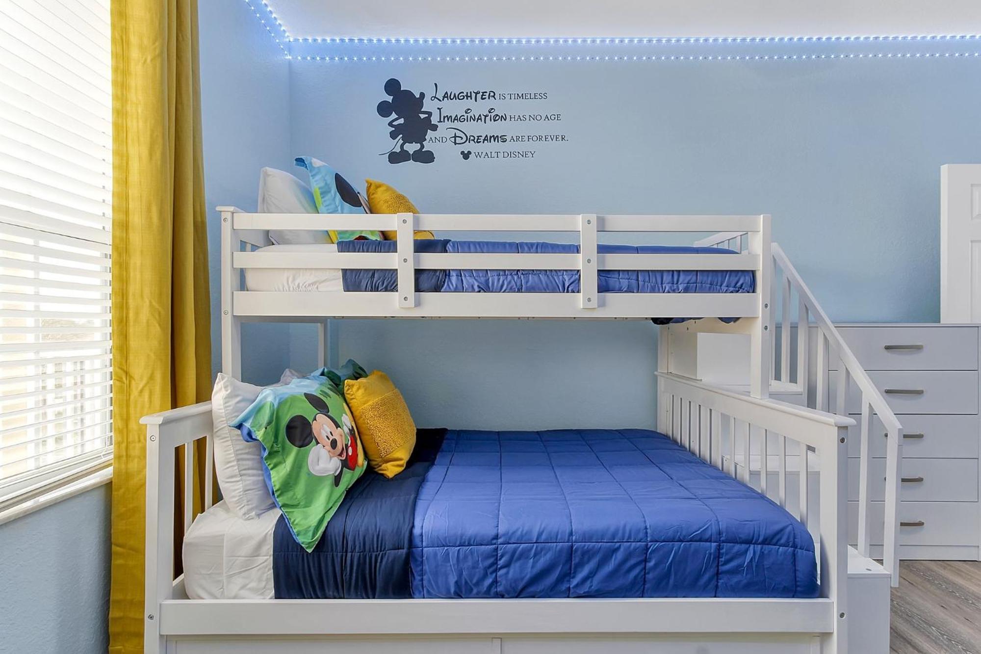 The Perch-2 Miles From Disney, Movie Theatre & Water Park