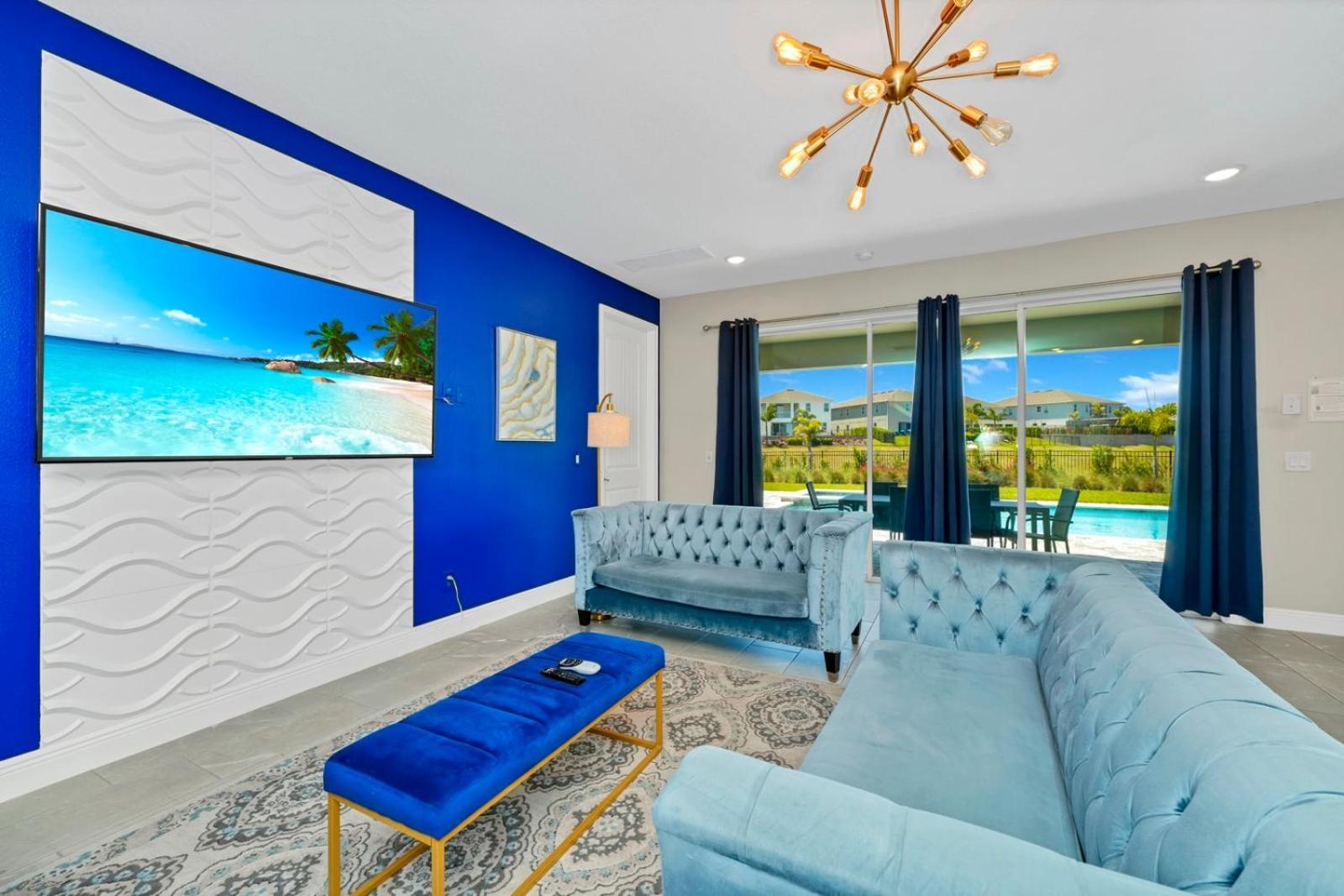Alluring With Private Pool & Game Near With Amenities By Rentyl - 232a Orlando