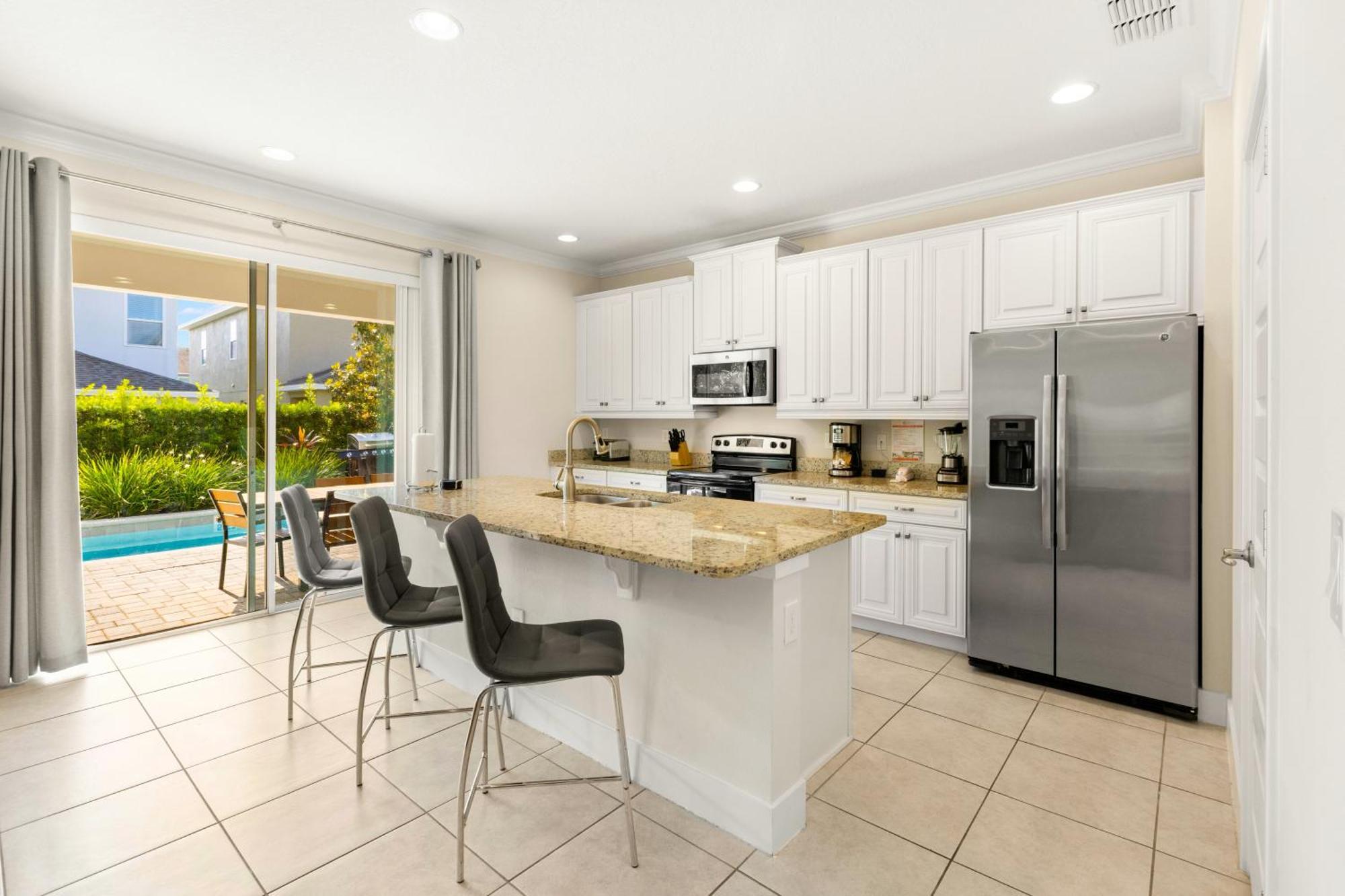 Chic With Private Pool & Game Near By Rentyl - 451n *