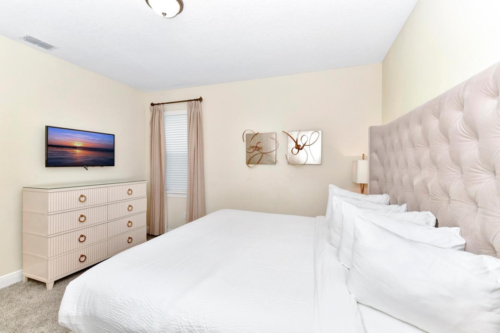 Spacious With Private Pool And Game Near With Amenities By Rentyl 660l *