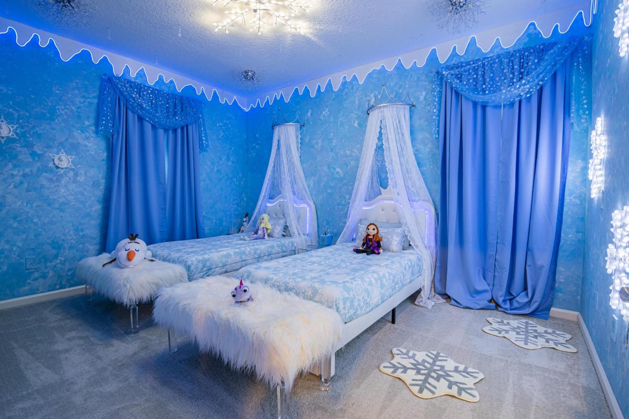 Dream House Com 12 Themed Bedrooms 5851 Orlando