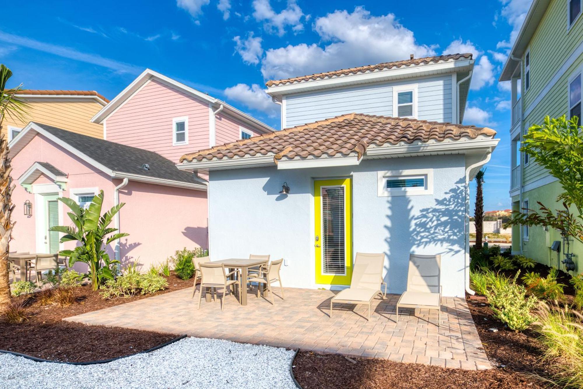 The Tiki - Beautiful Two Bedroom Near With Margaritaville Access - 2954sr Holiday home Orlando