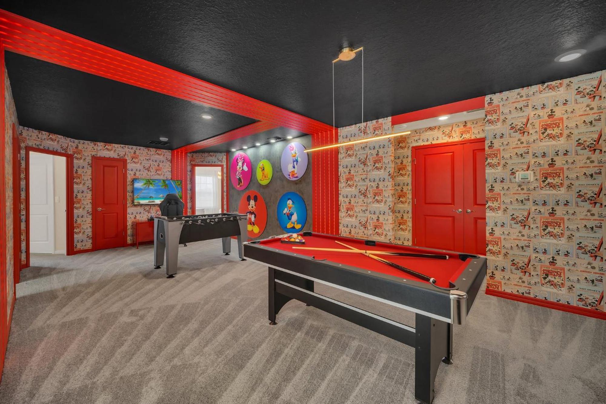 Chic 10br Retreat With Themed & Pool * Orlando
