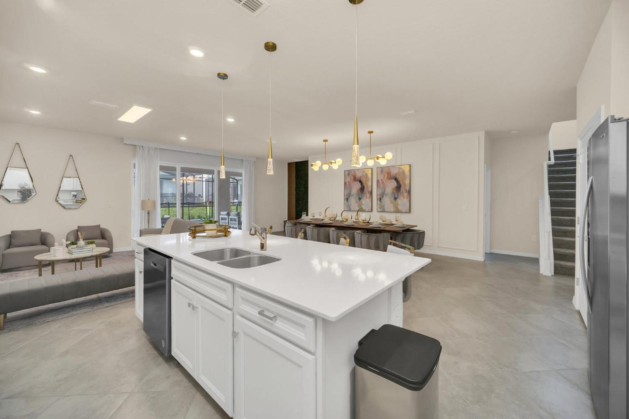 Chic 10br Retreat With Themed & Pool Holiday home Orlando