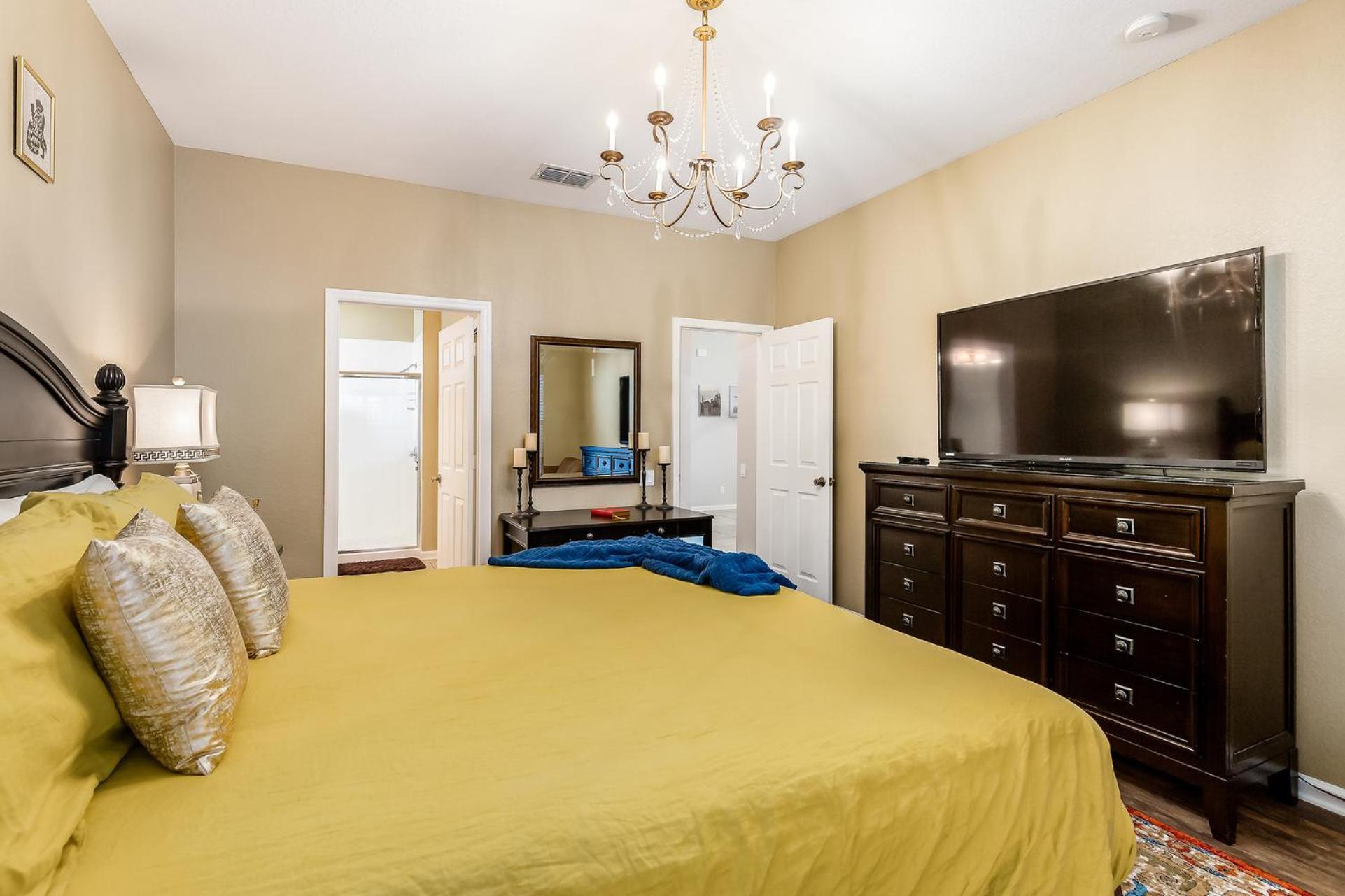 Charming With 5 Bedrooms6499 Villa *