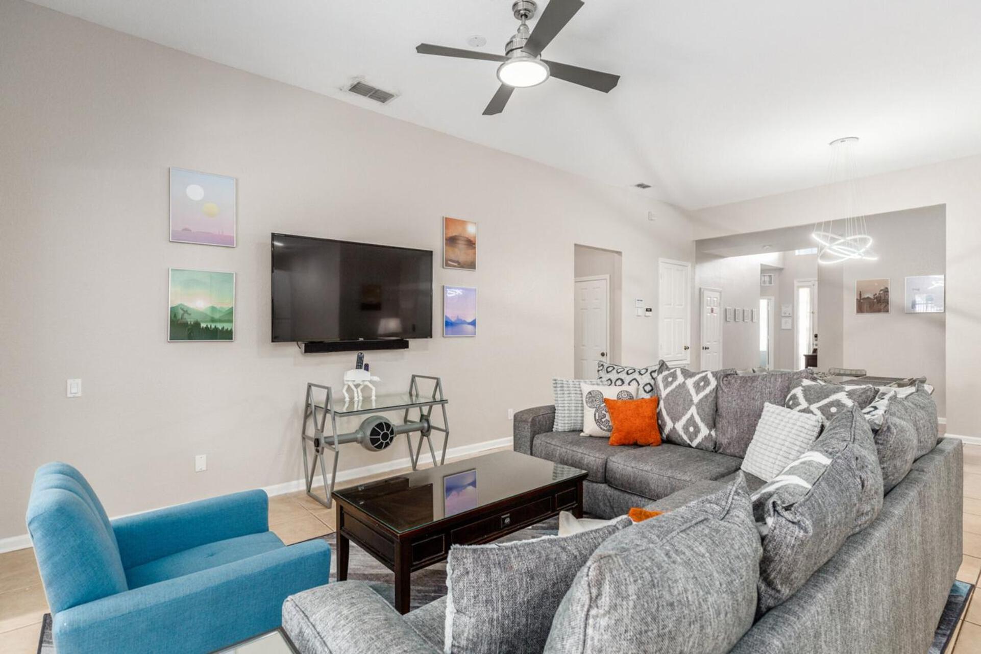 Charming With 5 Bedrooms6499 Orlando