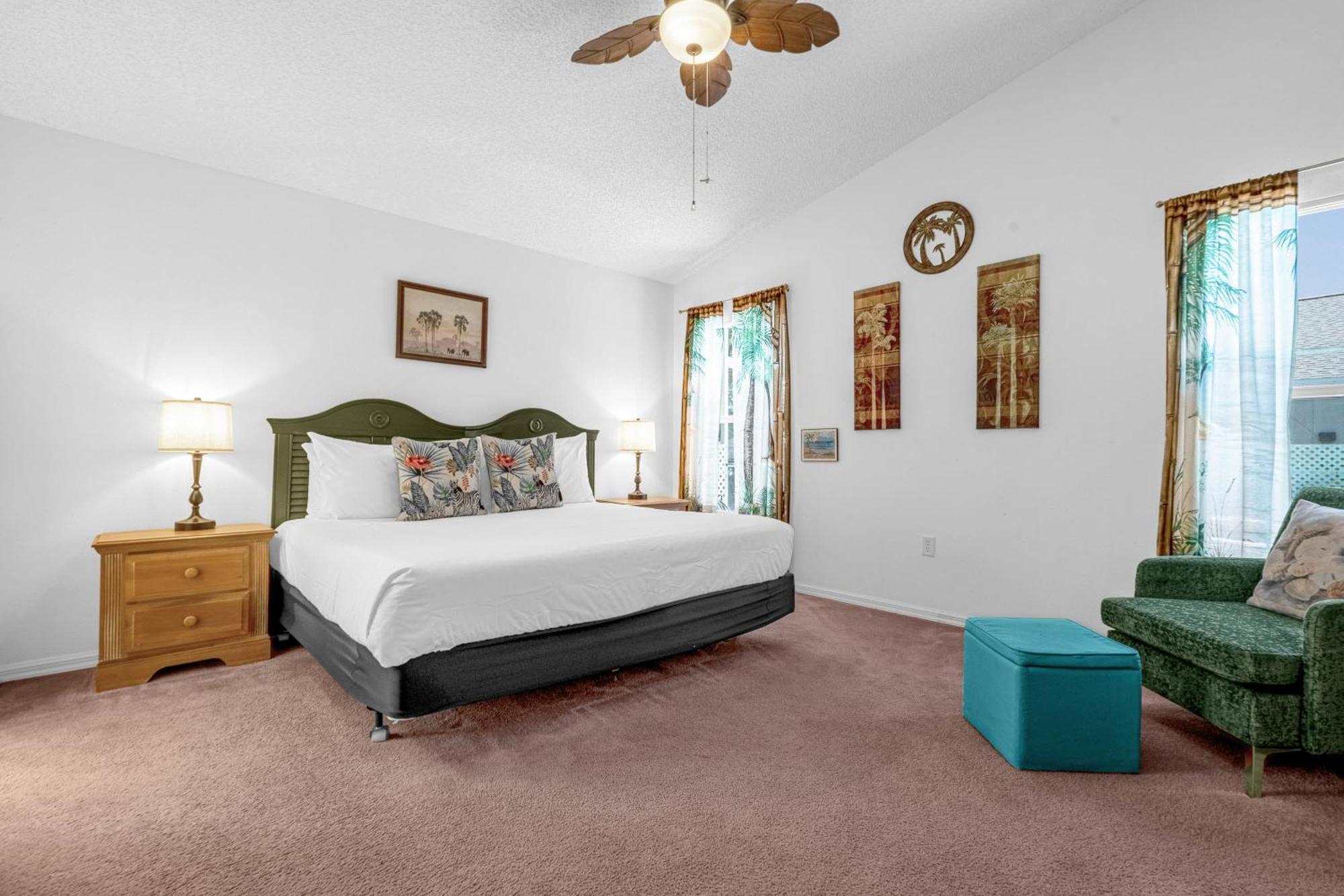 Upstay - Games & Private Pool Family