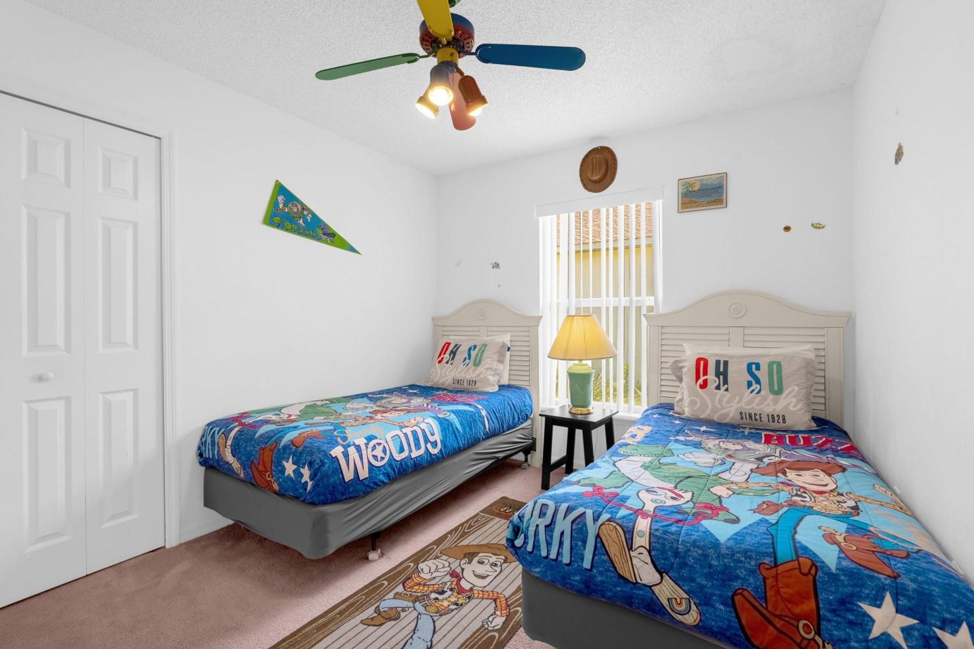Upstay - Games & Private Pool Family Holiday home