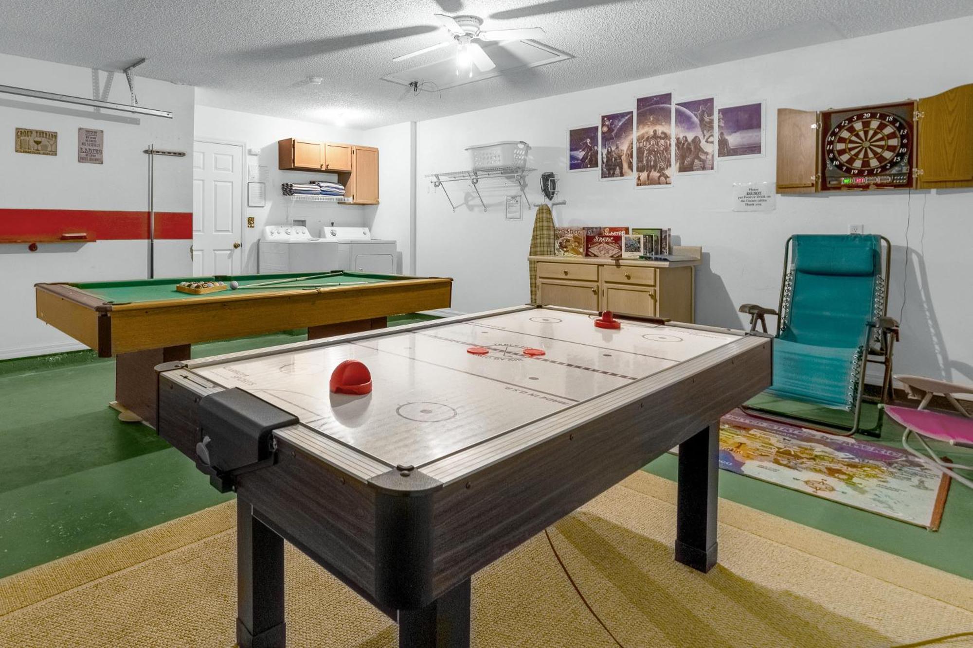 Upstay - Games & Private Pool Family Orlando