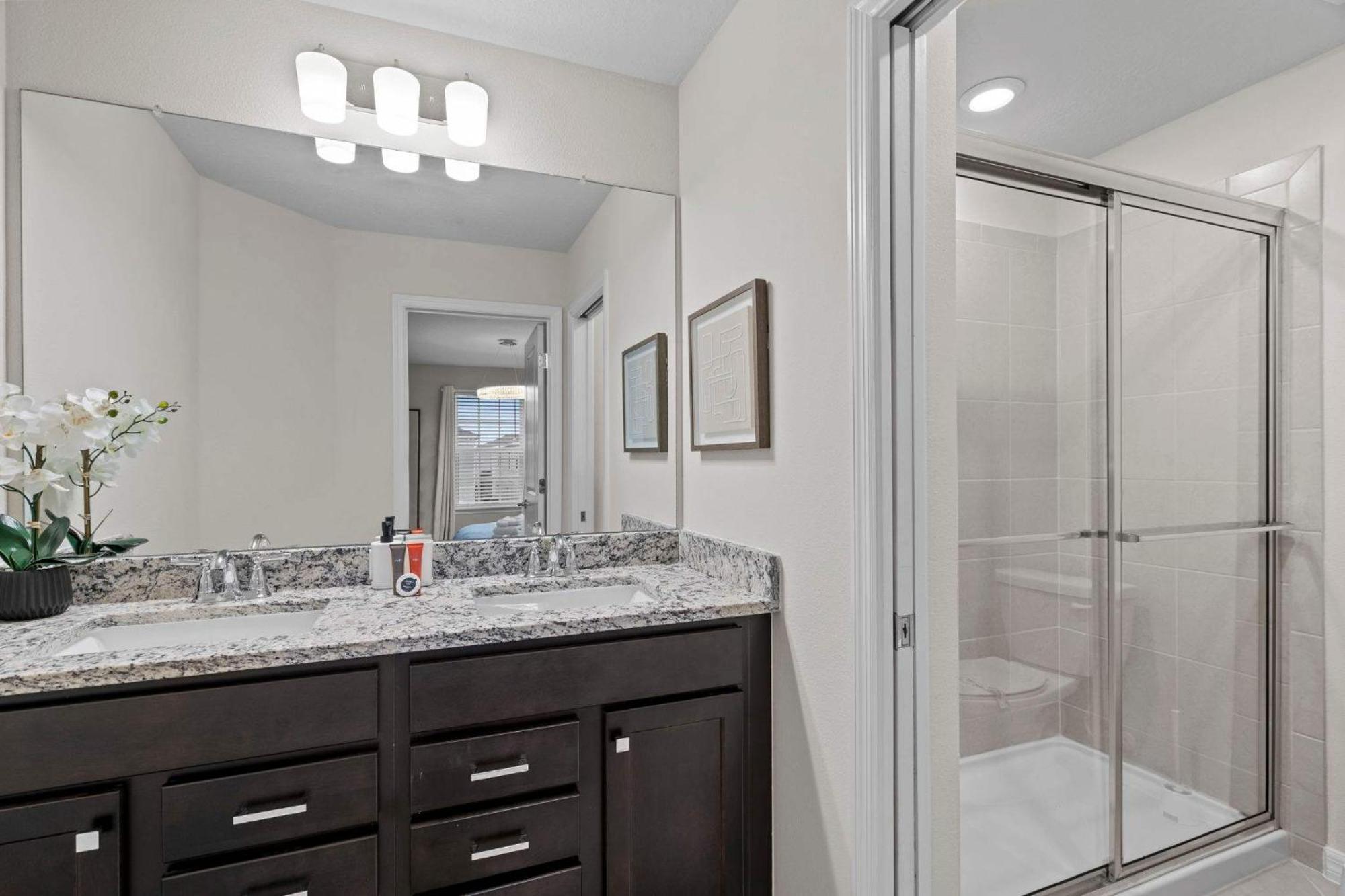 Chic 7bed With Private Pool, Theme Bedrooms * Orlando