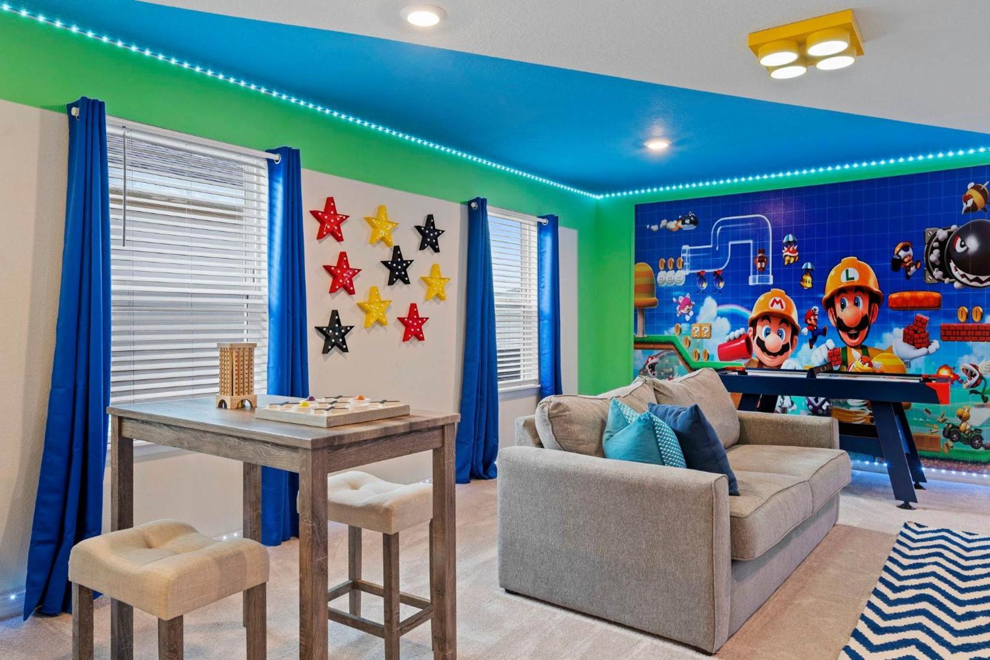 Chic 7bed With Private Pool, Theme Bedrooms * Orlando
