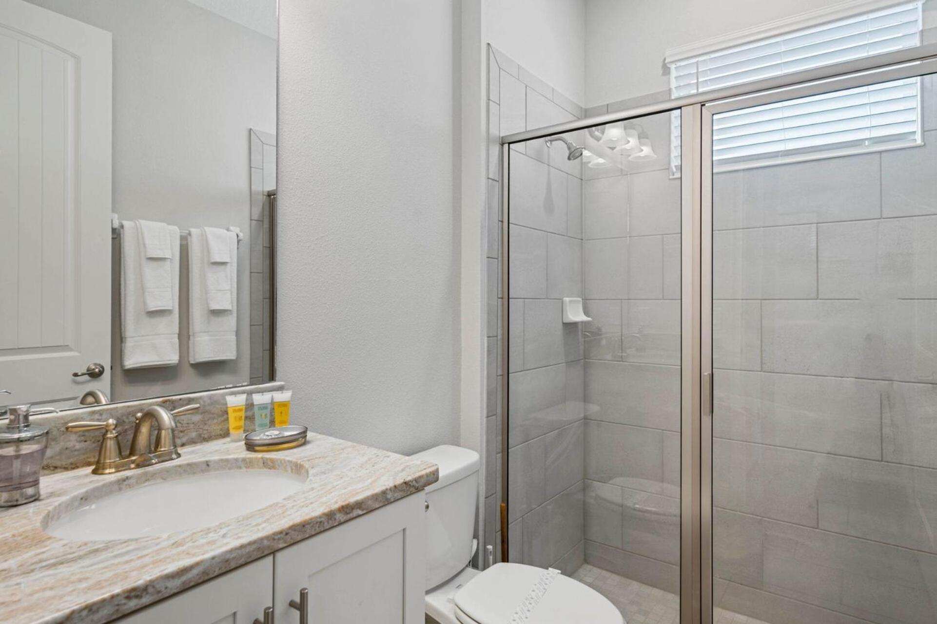 Ultimate Luxury Retreat: 5 Bedroom With Pool And Jacuzzi Villa Orlando