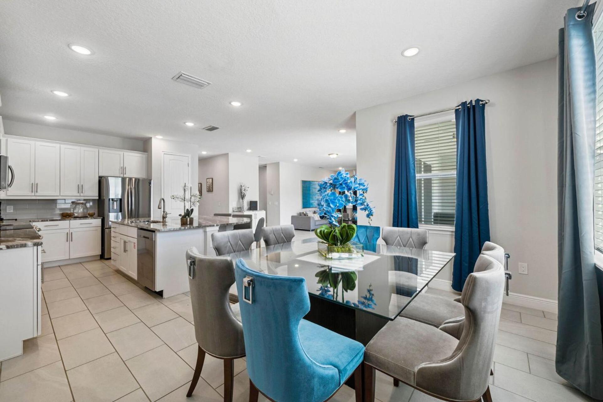 Villa Ultimate Luxury Retreat: 5 Bedroom With Pool And Jacuzzi Orlando