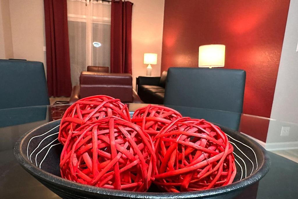 Spider-man-themed Near Disney, Sea World, Universal And Occc With Pool, Spa, Restaurants, Shuttle, Private Balcony, And View Of Fireworks Shows * Orlando