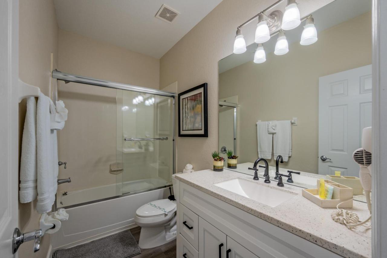 Th60 - Luxury Townhome Near Epic Universe Holiday home Orlando