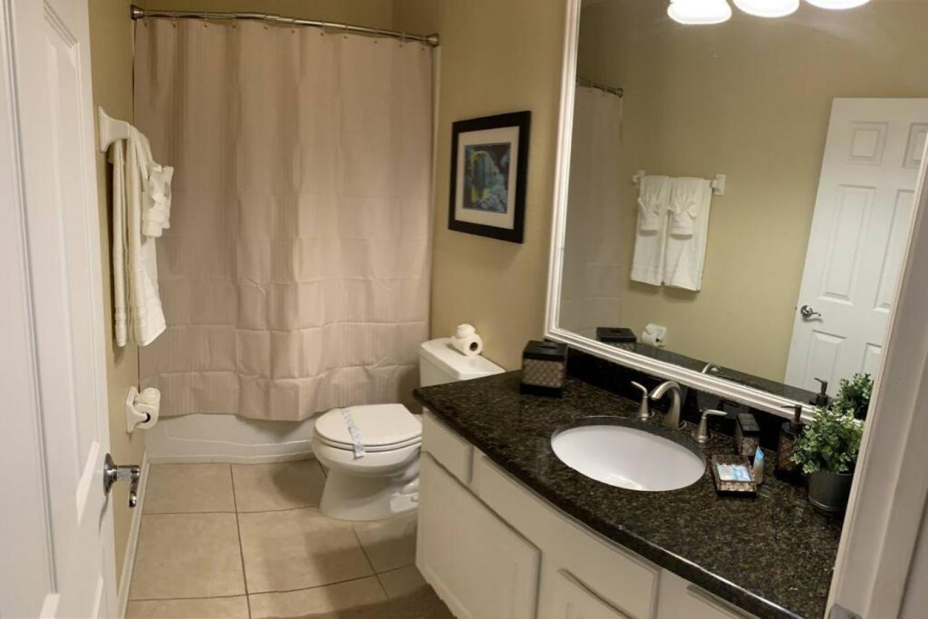 Th33 - 3 Bedroom Townhome Across Epic Universe Holiday home