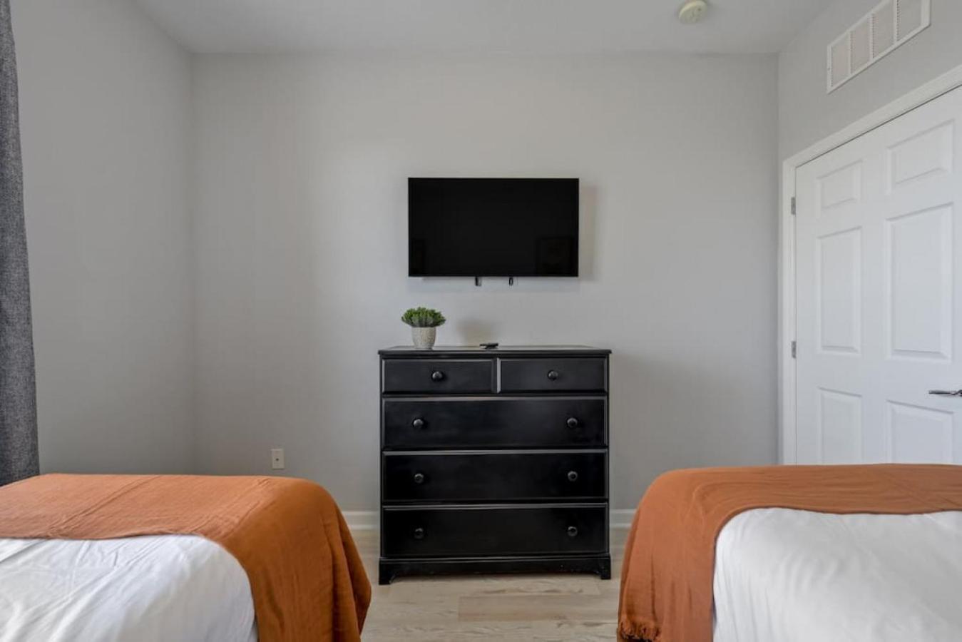 Is2-310 - New Listing - Near Major Attractions Holiday home Orlando