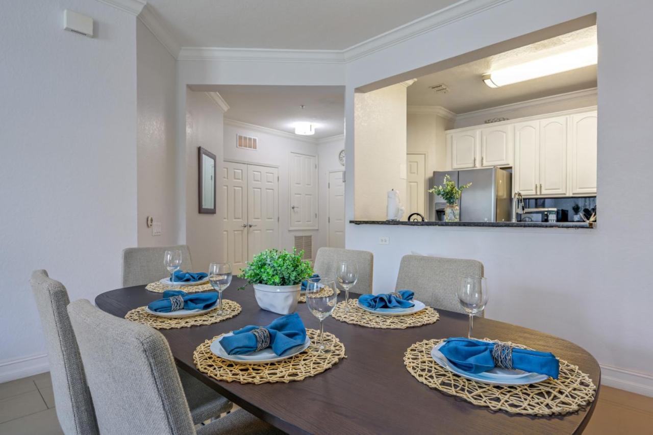 Is2-104 - New Listing - Modern Unit Orlando