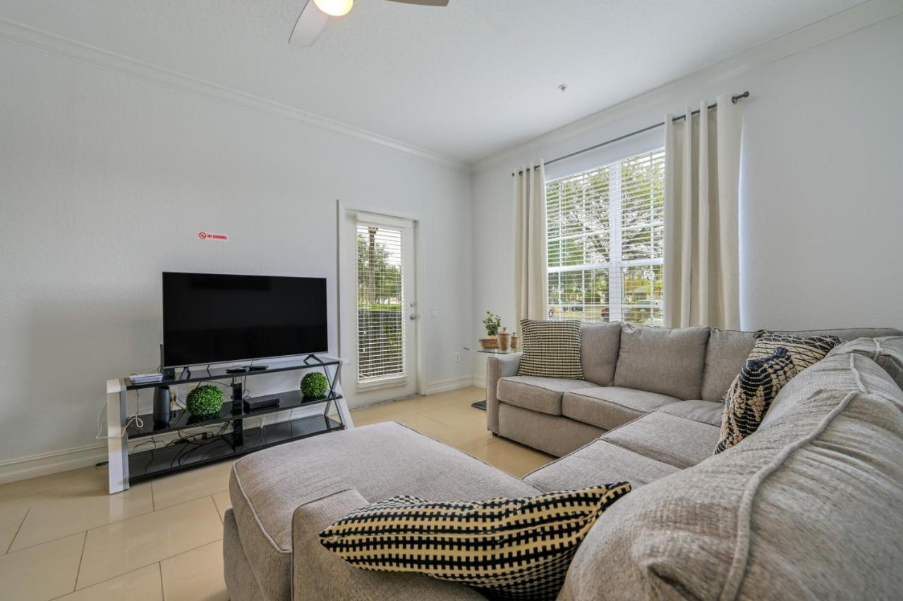 Is2-104 - New Listing - Modern Unit