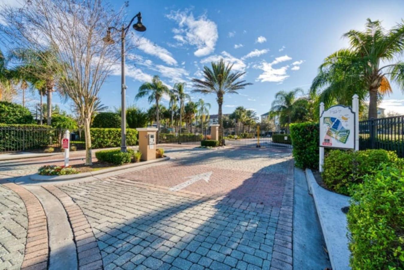 Is1-106 Beautiful - Across From Pool * Orlando