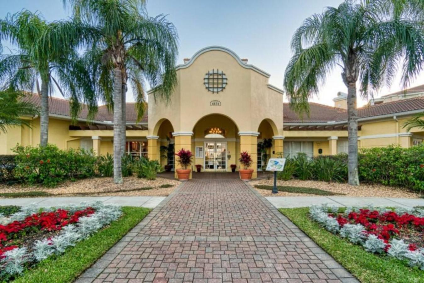 Is1-106 Beautiful - Across From Pool * Orlando