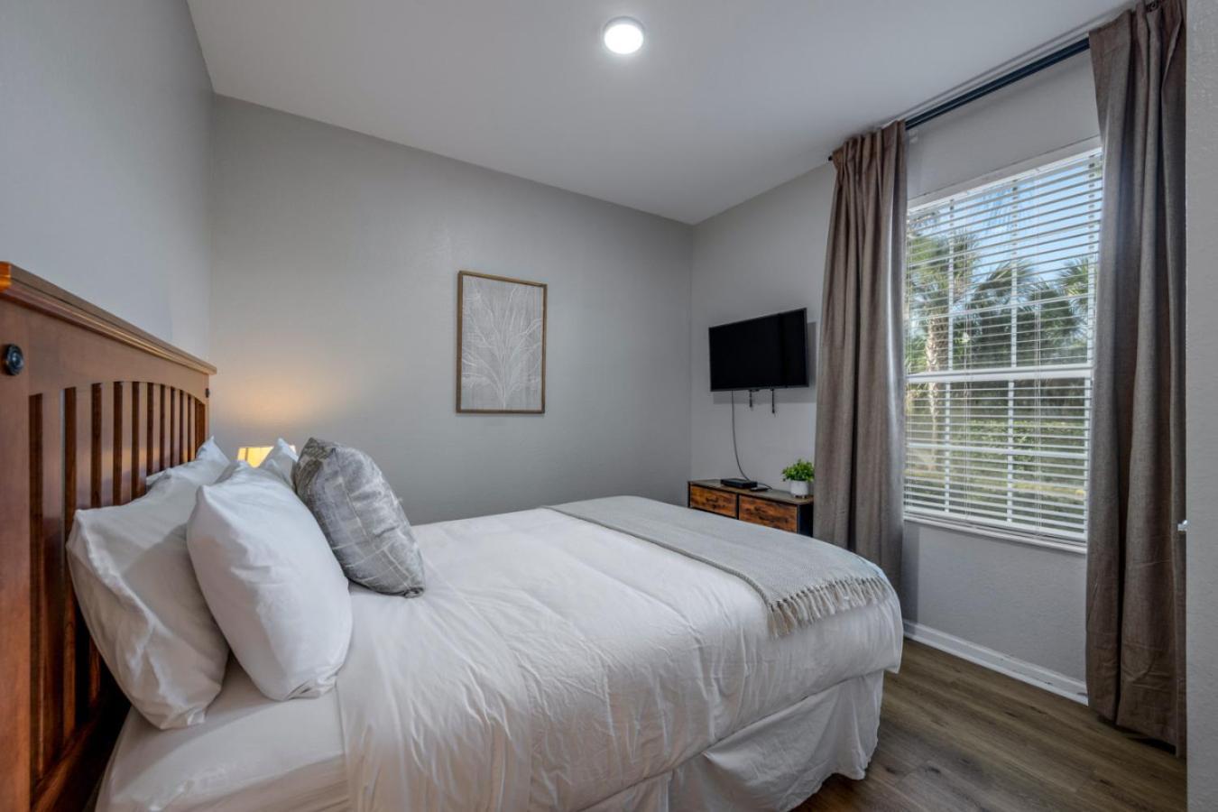Is1-106 Beautiful - Across From Pool Orlando