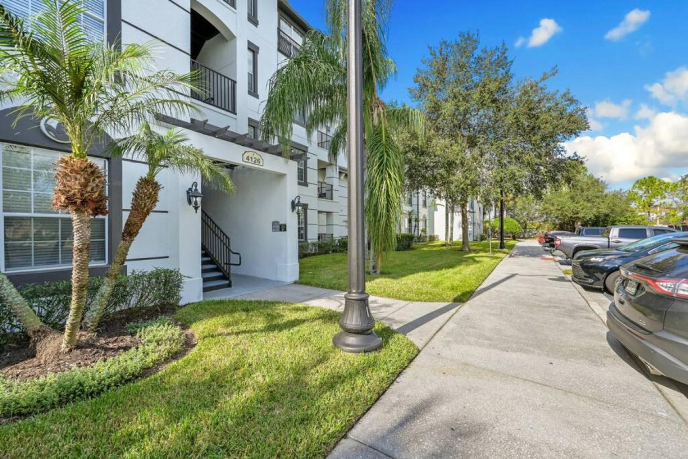 Is1-103 Lakefront Unit - Near Major Attractions Holiday home Orlando
